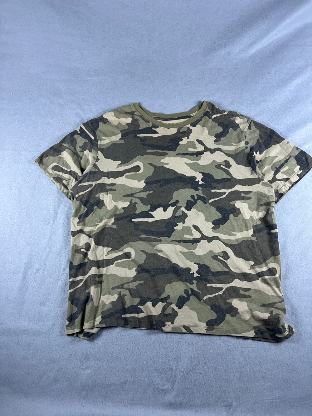 Faded Glory T-Shirt Mens XL Green Cream Camo Short Sleeve Crew Neck Outdoor Tee